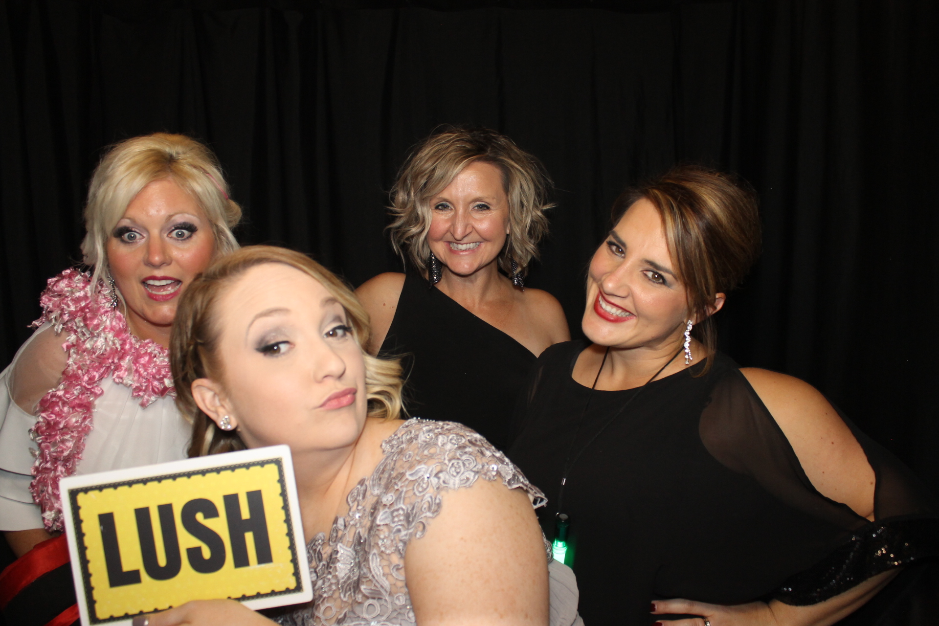 Children's Home of Northern Kentucky Charity Ball | View more photos from the event at gallery.photoboothcincy.com/u/PhotoBoothCincy/Childrens-Home-of-Northern-Kentucky-Charity-Ball